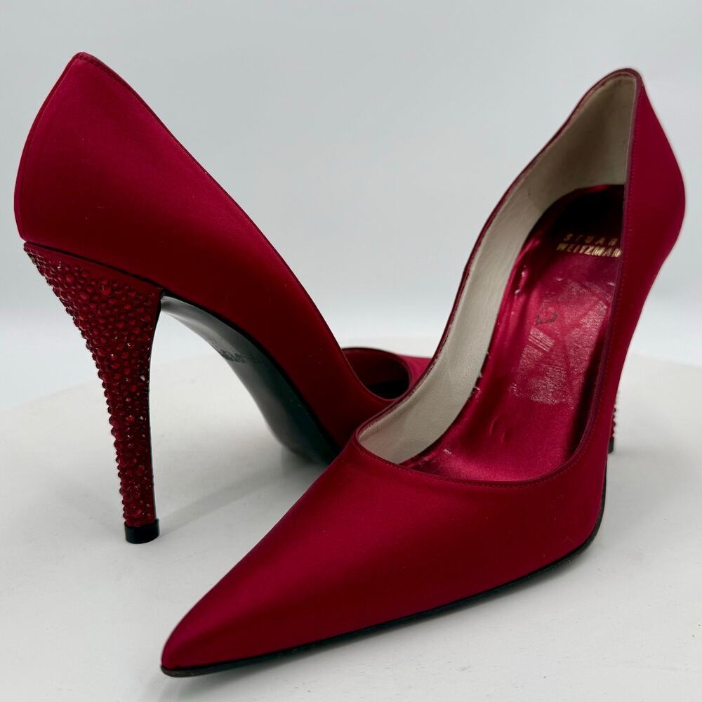 Stuart Weitzman Ruby Red Satin Pointed Toe Pumps Swarovski Crystals Heels Sz 6.5